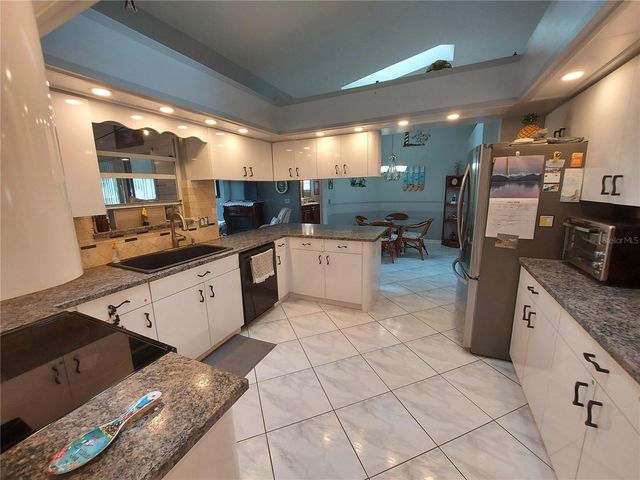 26010 NEWCOMBE CIRCLE, Leesburg, FL 34748