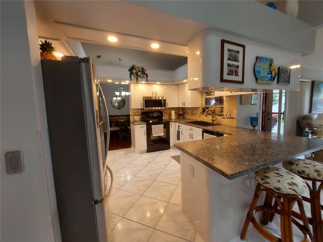 26010 NEWCOMBE CIRCLE, Leesburg, FL 34748