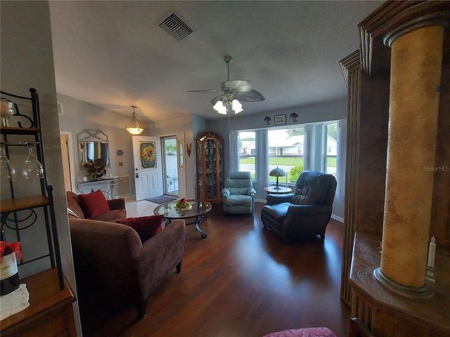 26010 NEWCOMBE CIRCLE, Leesburg, FL 34748