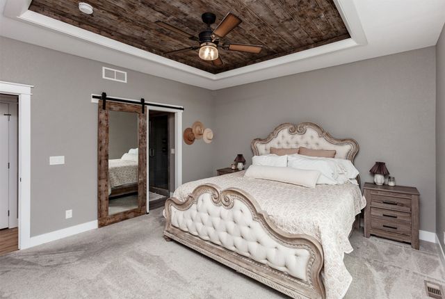 5003 NE Ledgestone Court, Ankeny, IA 50021