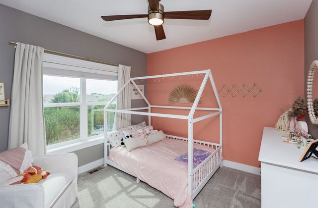 5003 NE Ledgestone Court, Ankeny, IA 50021