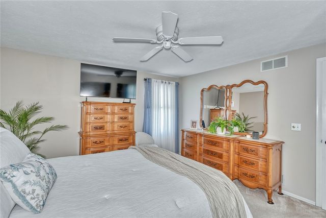 127 Twin Oak Drive, Gates, NY 14606