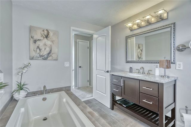 127 Twin Oak Drive, Gates, NY 14606