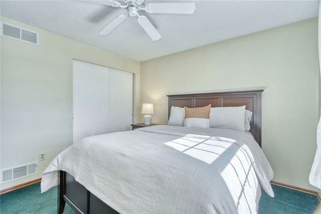 127 Twin Oak Drive, Gates, NY 14606