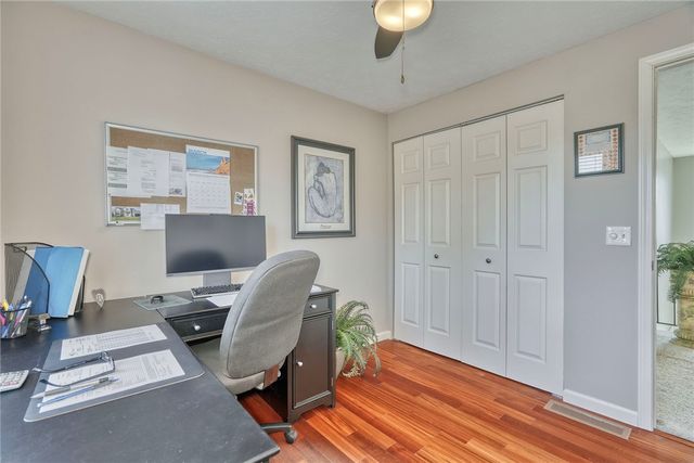 127 Twin Oak Drive, Gates, NY 14606