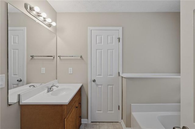 1014 Maple Leaf Ridge, Jonesboro, GA 30238