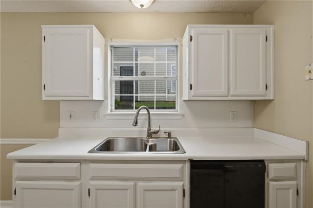 1014 Maple Leaf Ridge, Jonesboro, GA 30238