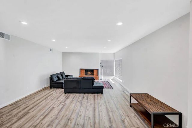 19653 Valdez Drive, Tarzana, CA 91356