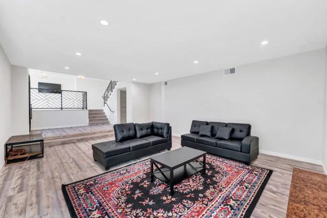 19653 Valdez Drive, Tarzana, CA 91356