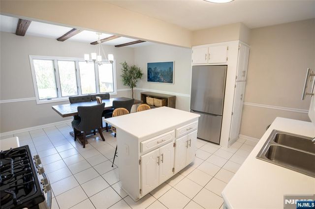 241 Coupe Place, North Arlington, NJ 07031