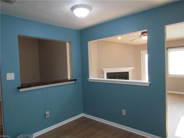 1884 Eunice CT, Virginia Beach, VA 23454