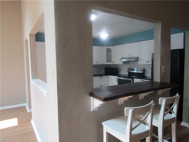 1884 Eunice CT, Virginia Beach, VA 23454