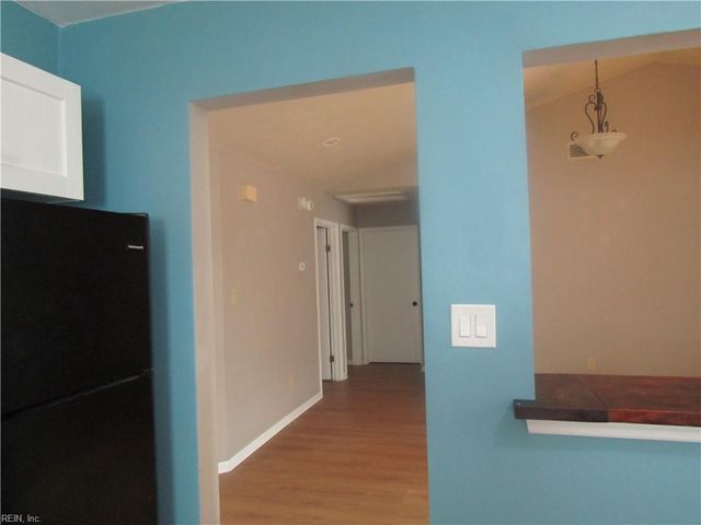 1884 Eunice CT, Virginia Beach, VA 23454