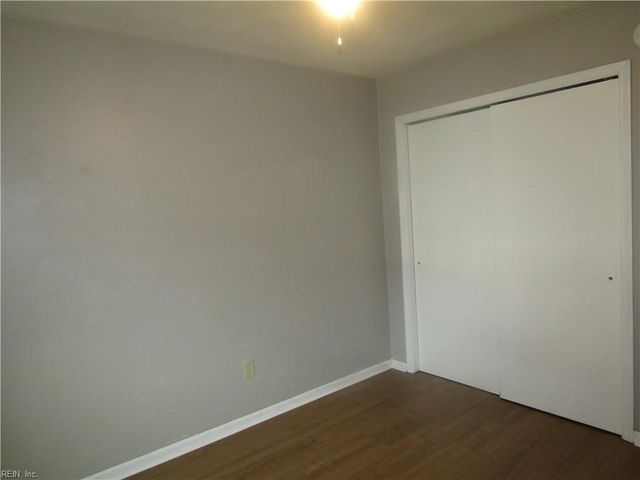 1884 Eunice CT, Virginia Beach, VA 23454