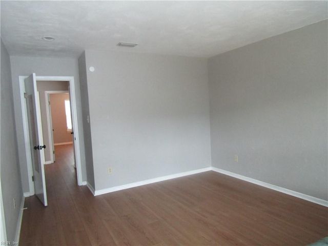 1884 Eunice CT, Virginia Beach, VA 23454