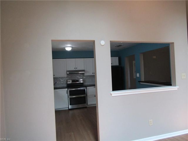 1884 Eunice CT, Virginia Beach, VA 23454