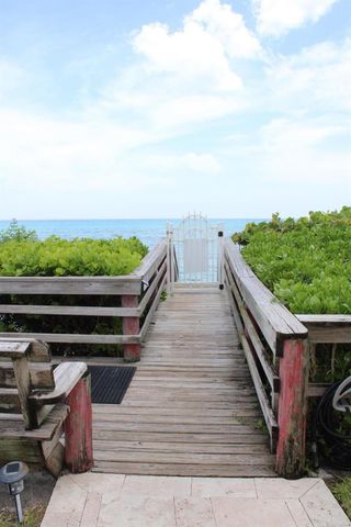 630 OCEAN Drive 215, Juno Beach, FL 33408