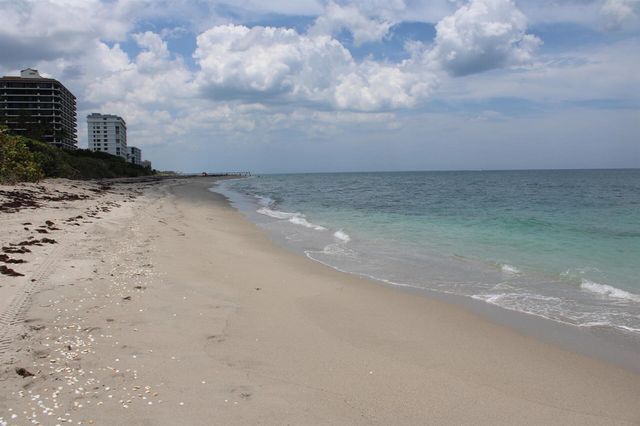 630 OCEAN Drive 215, Juno Beach, FL 33408