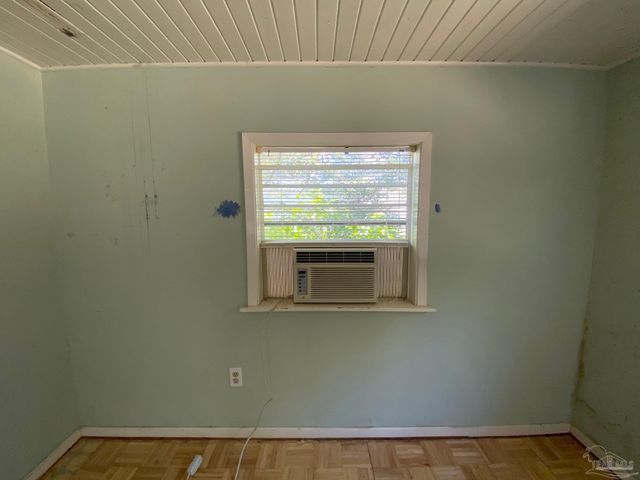 7080 Old Spanish Trl Rd, Milton, FL 32583