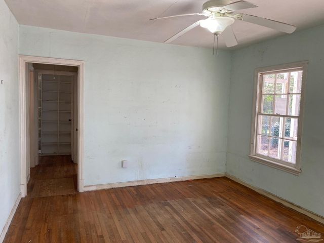 7080 Old Spanish Trl Rd, Milton, FL 32583