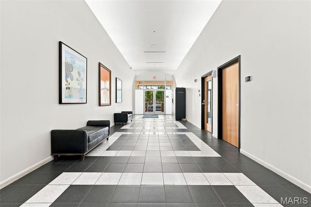 1511 Locust Street 807, St Louis, MO 63103