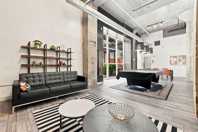 1511 Locust Street 807, St Louis, MO 63103