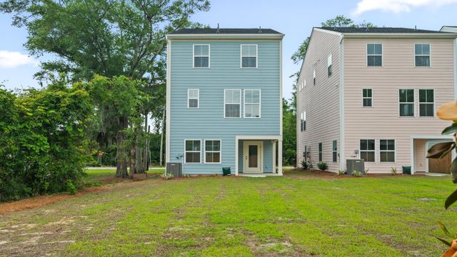 1816 Helm Avenue, North Charleston, SC 29405