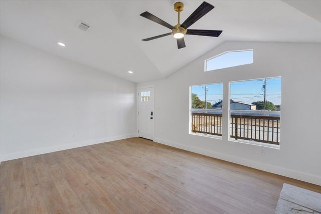 3612 Rhea Road, Granbury, TX 76049