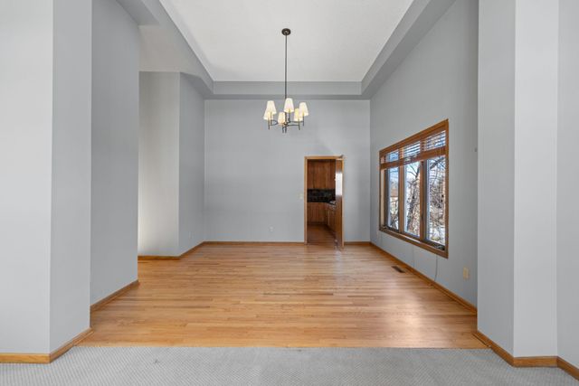 9136 Cambridge Alcove, Woodbury, MN 55125