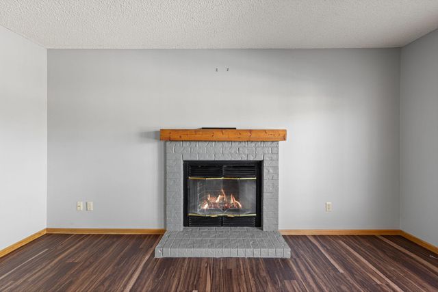 9136 Cambridge Alcove, Woodbury, MN 55125