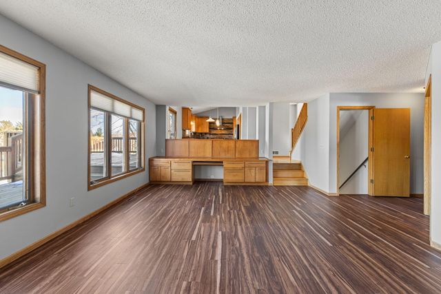 9136 Cambridge Alcove, Woodbury, MN 55125