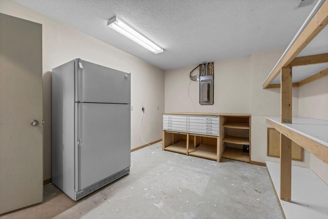 9136 Cambridge Alcove, Woodbury, MN 55125