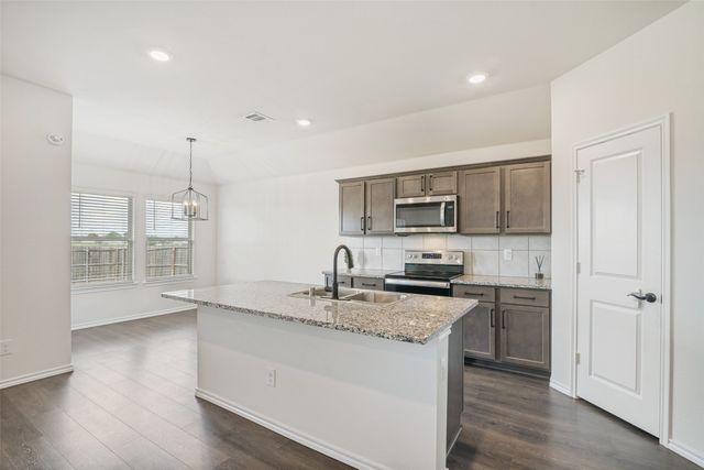 403 Pine Hollow Way, Josephine, TX 75189