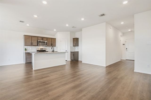 403 Pine Hollow Way, Josephine, TX 75189