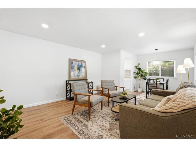 715 Emporia St, Aurora, CO 80010