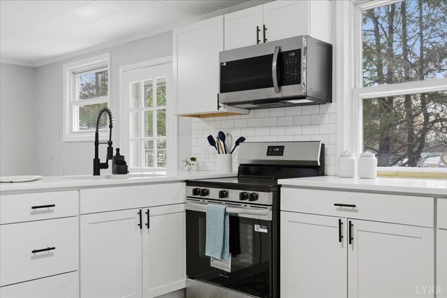 503 prospect Road, Hurt, VA 24563