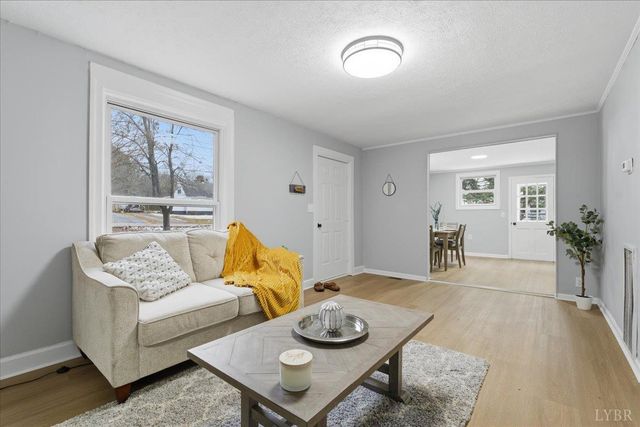 503 prospect Road, Hurt, VA 24563