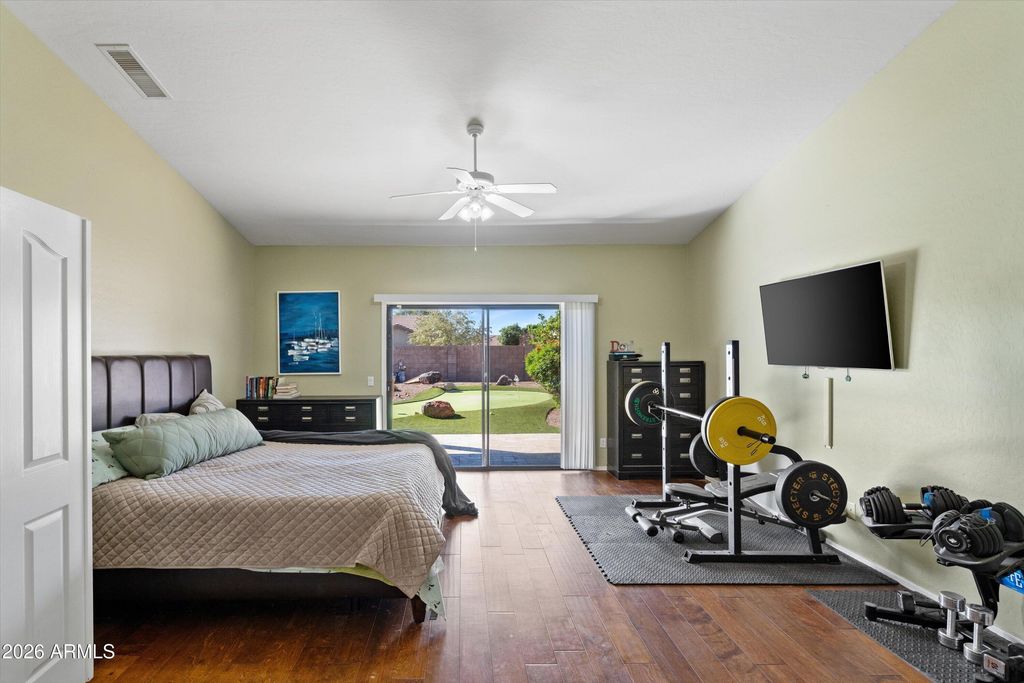 Image 21 of property listing at 7329 W PLANADA Lane, Glendale, AZ 85310