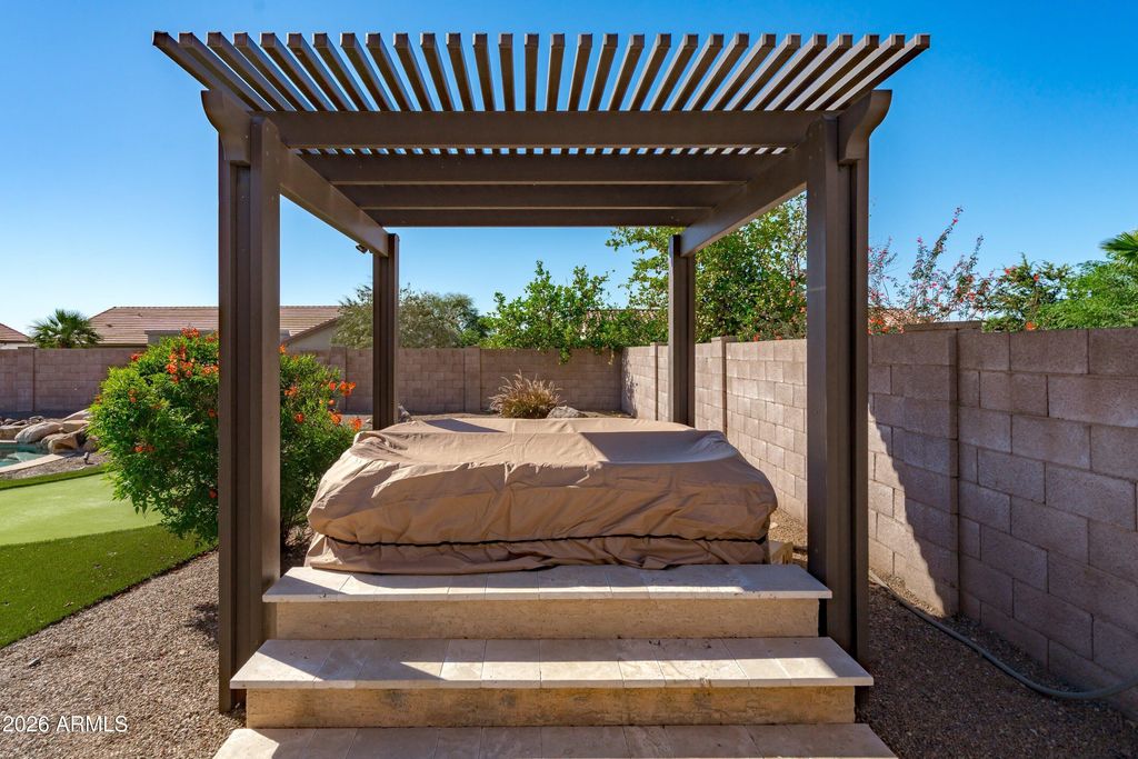 Image 43 of property listing at 7329 W PLANADA Lane, Glendale, AZ 85310