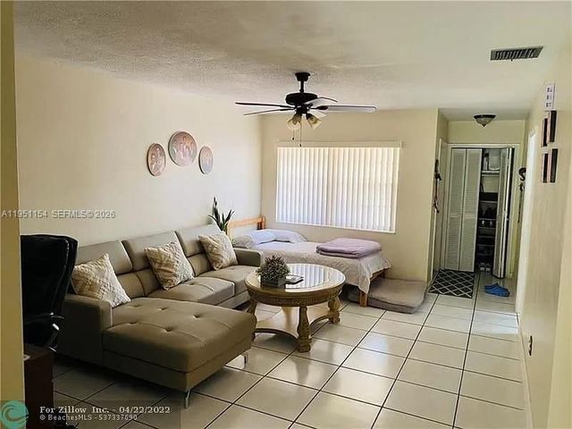 7387 NW 76th St 1-2, Tamarac, FL 33321