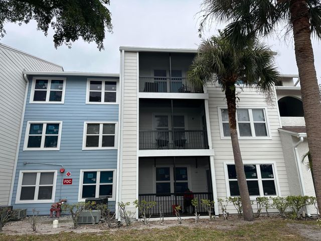 2301 N CONGRESS Avenue 23, Boynton Beach, FL 33426