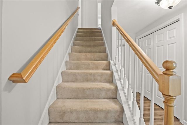 27 N Grove St, Middleboro, MA 02346