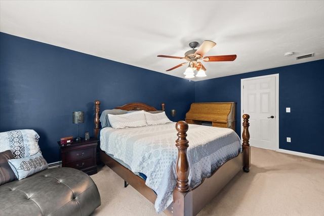 27 N Grove St, Middleboro, MA 02346
