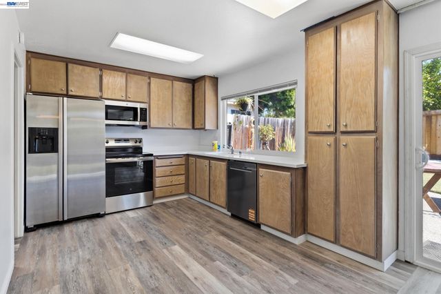 31342 Santa Fe Way, Union City, CA 94587