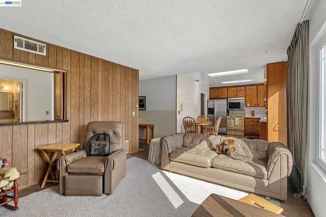 31342 Santa Fe Way, Union City, CA 94587