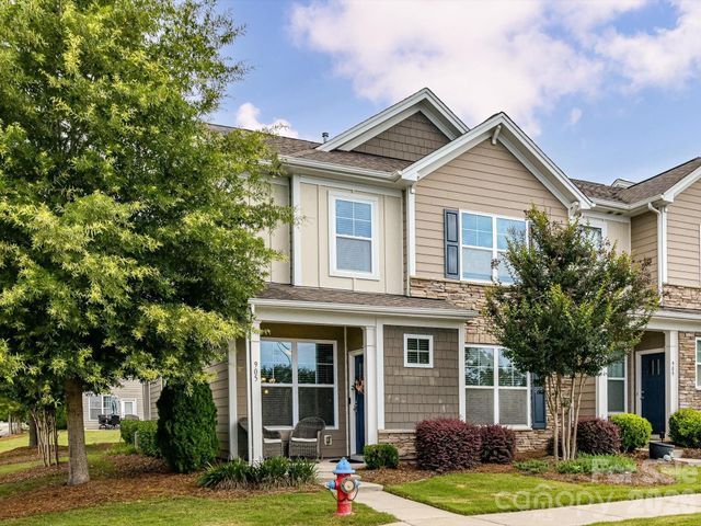 905 Pennington Drive, Lancaster, SC 29720