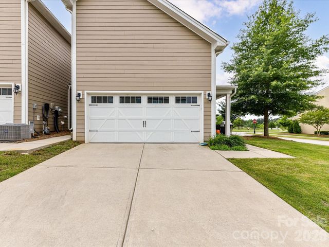 905 Pennington Drive, Lancaster, SC 29720