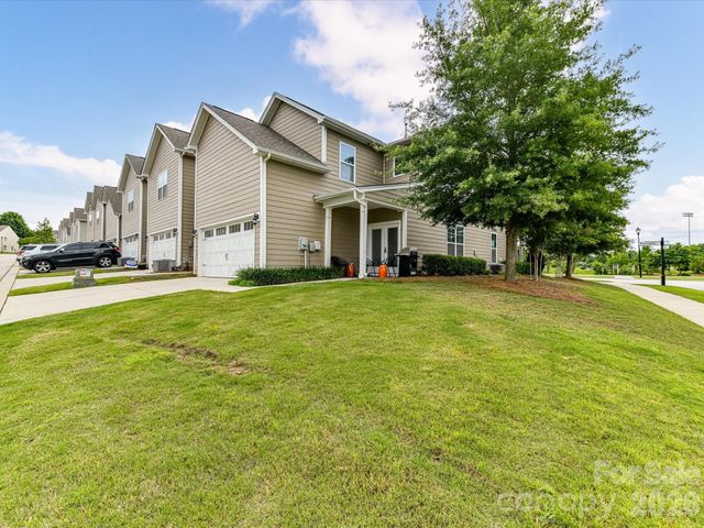 905 Pennington Drive, Lancaster, SC 29720
