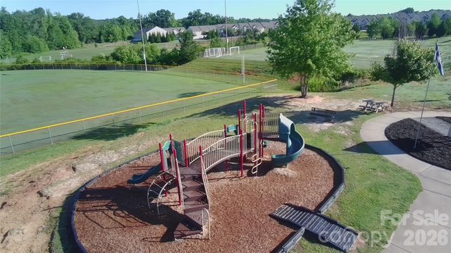905 Pennington Drive, Lancaster, SC 29720