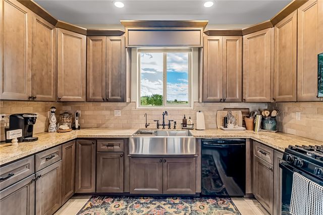 6429 S Corte Santiago, Fort Mohave, AZ 86426